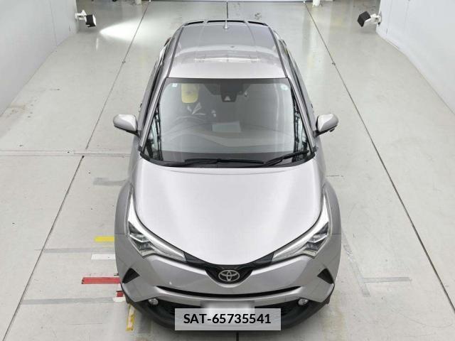Toyota C-HR 2017-03 7793997-6