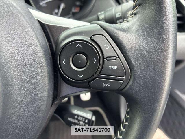 Toyota C-HR 2022-07 7794118-10