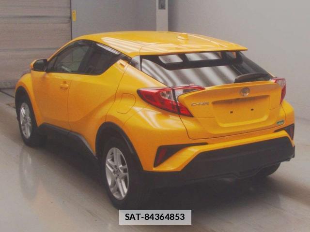 Toyota C-HR 2023-05 7794180-10