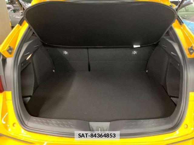 Toyota C-HR 2023-05 7794180-5