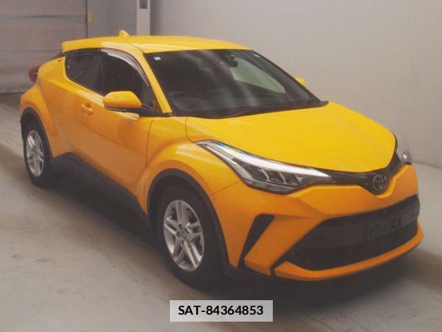 Toyota C-HR 2023-05 7794180-9