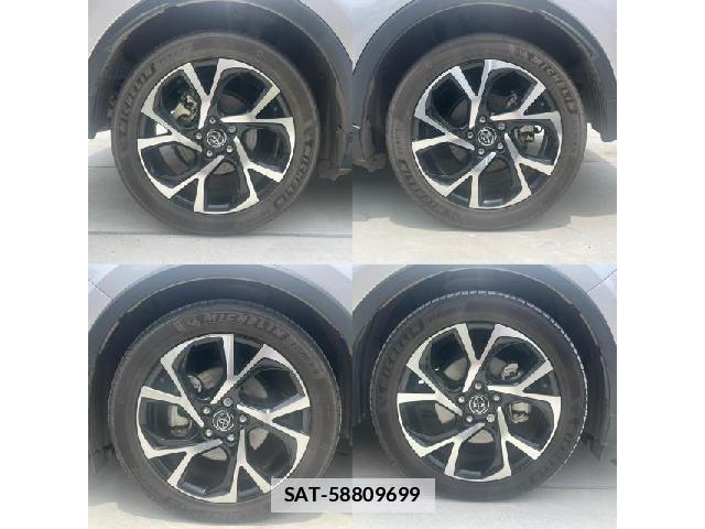 Toyota C-HR 2017-06 7797775-5