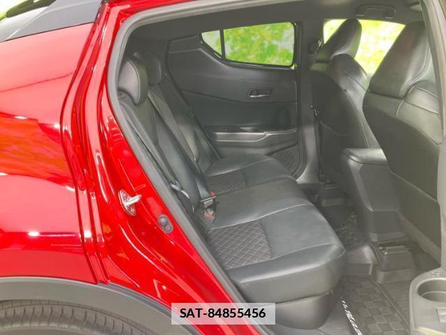 Toyota C-HR 2021-03 7797981-4