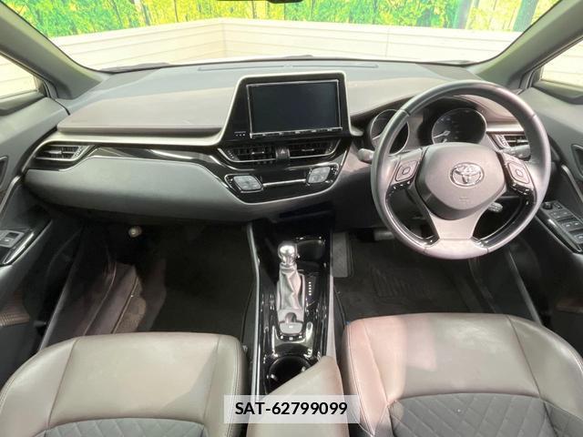 Toyota C-HR 2017-09 7799452-1