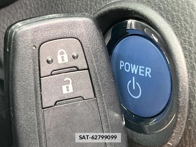 Toyota C-HR 2017-09 7799452-4