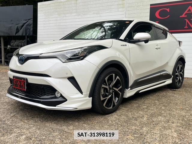 Toyota C-HR 2017-10 7800066-9
