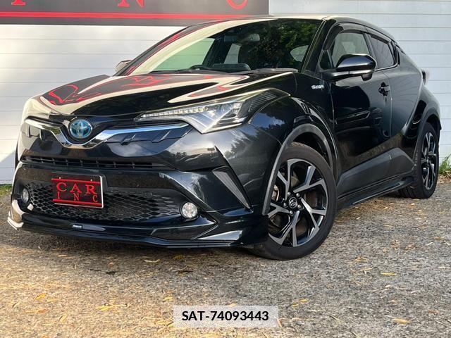 Toyota C-HR 2017-10 7800069-1