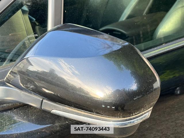 Toyota C-HR 2017-10 7800069-18