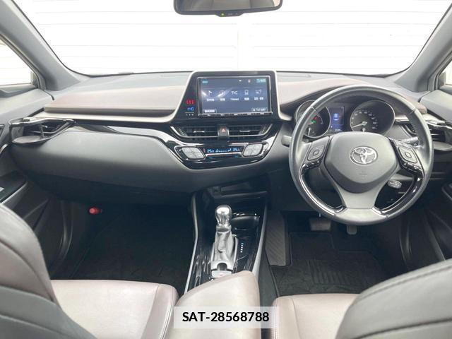 Toyota C-HR 2017-07 7800233-1