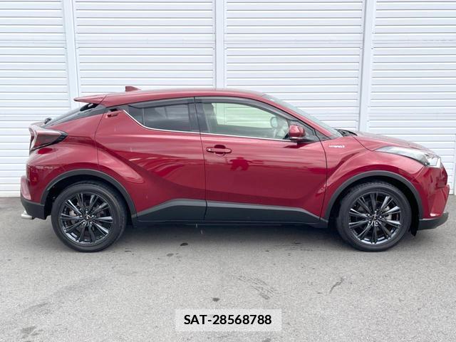 Toyota C-HR 2017-07 7800233-16