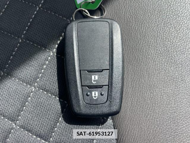Toyota C-HR 2022-01 7801751-14