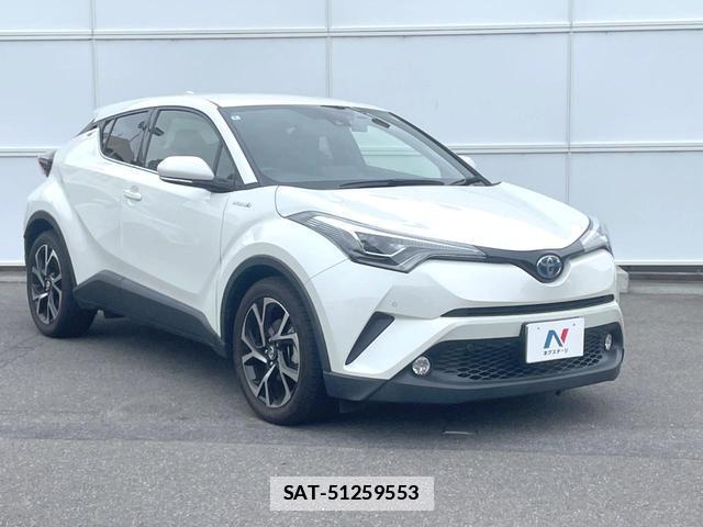 Toyota C-HR 2017-01 7804087-15