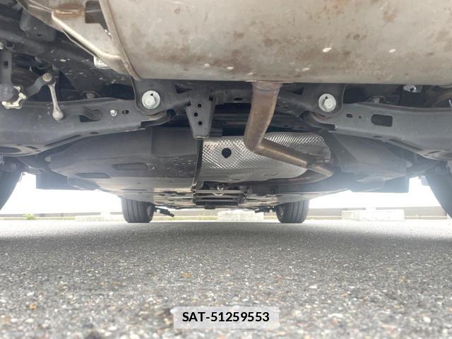 Toyota C-HR 2017-01 7804087-18