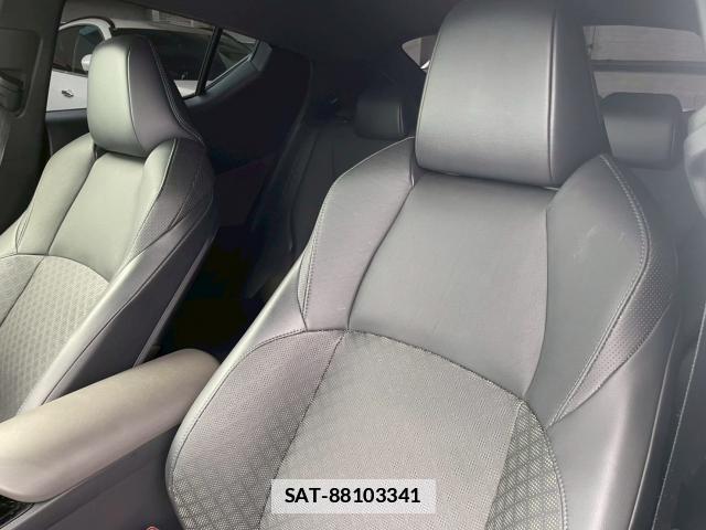 Toyota C-HR 2019-12 7806124-19