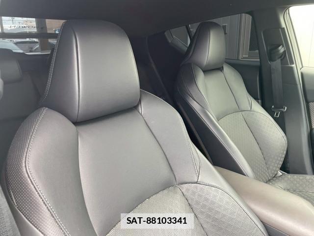 Toyota C-HR 2019-12 7806124-8