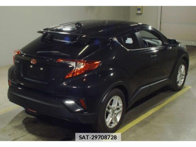 Toyota C-HR 2021-07 7807468-4