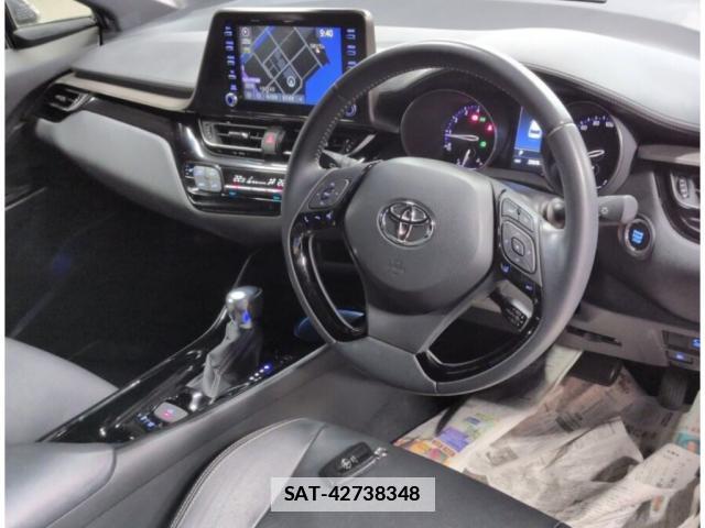 Toyota C-HR 2023-06 7807489-2