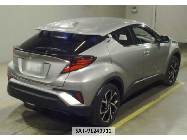 Toyota C-HR 2020-08 7807610-4