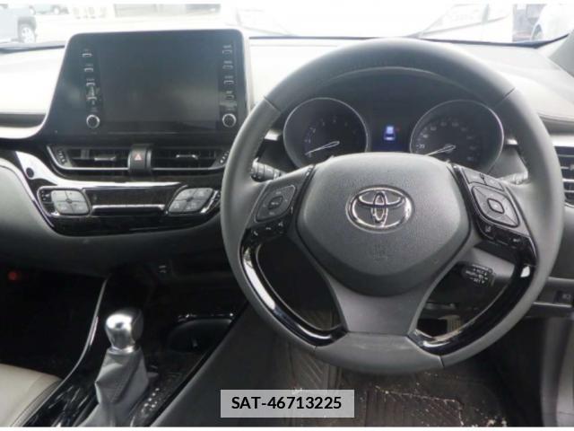Toyota C-HR 2023-05 7807620-2