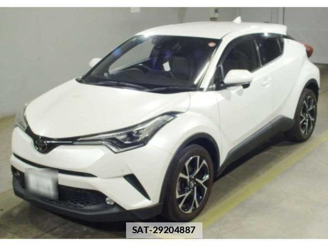 Toyota C-HR 2018-06 7807694-0