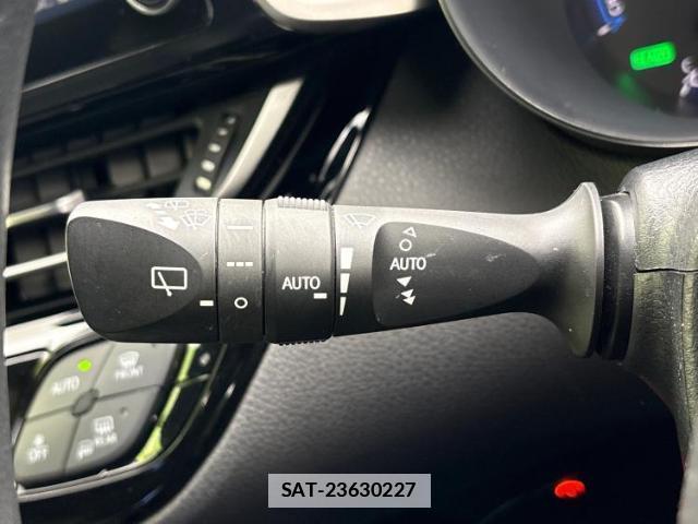 Toyota C-HR 2021-03 7808900-15