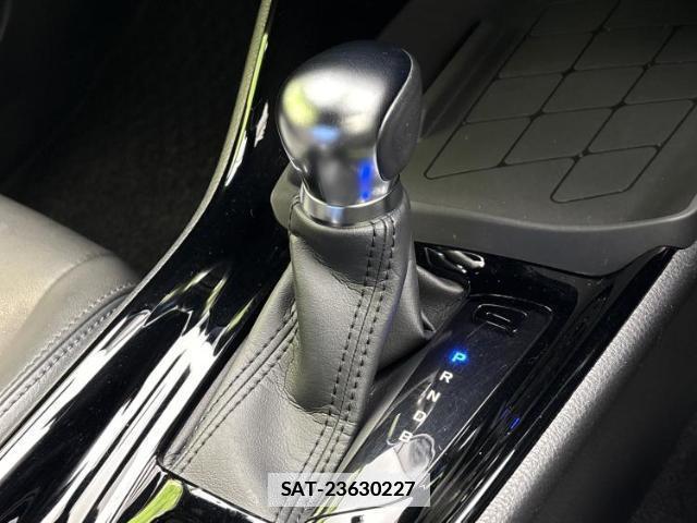 Toyota C-HR 2021-03 7808900-16