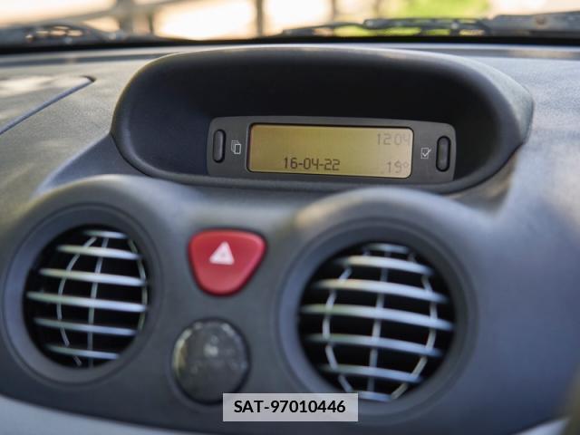 Citroen C3 PLURIEL 2007-01 7796554-19