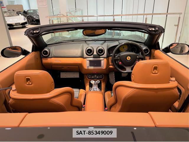 Ferrari California 30 2013 7801781-12