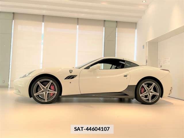 Ferrari California 2011-02 7801779-2