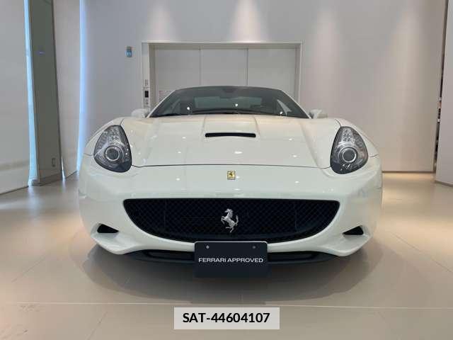 Ferrari California 2011-02 7801779-4