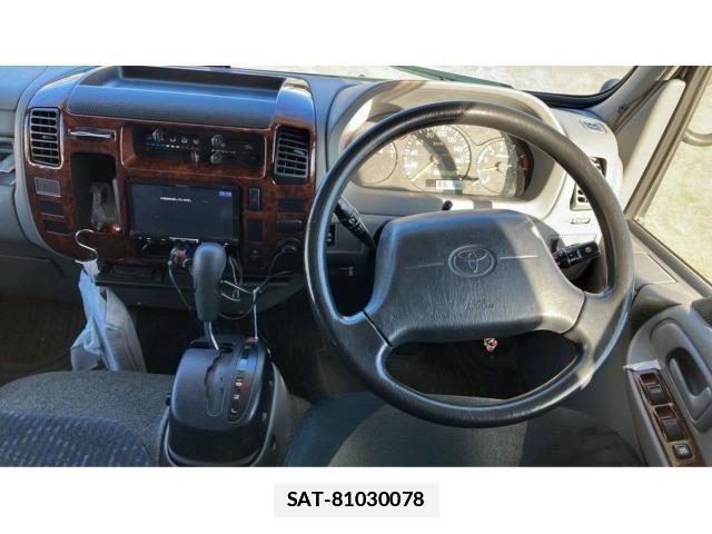 Toyota CAMROAD 2016-07 7800907-16