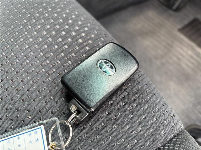 Toyota CAMRY 2013-04 7793575-18