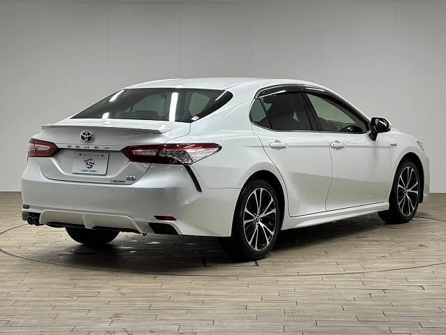 Toyota CAMRY 2019-04 7794855-15