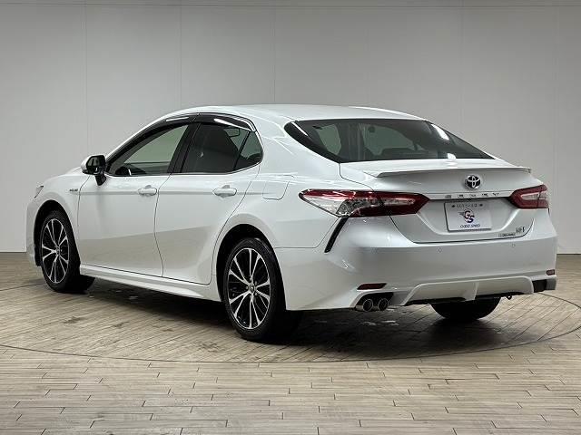 Toyota CAMRY 2019-04 7794855-16