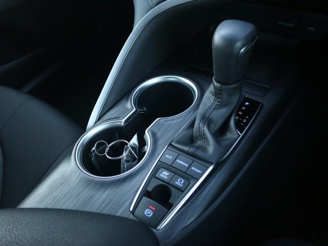 Toyota CAMRY 2021-03 7796282-15