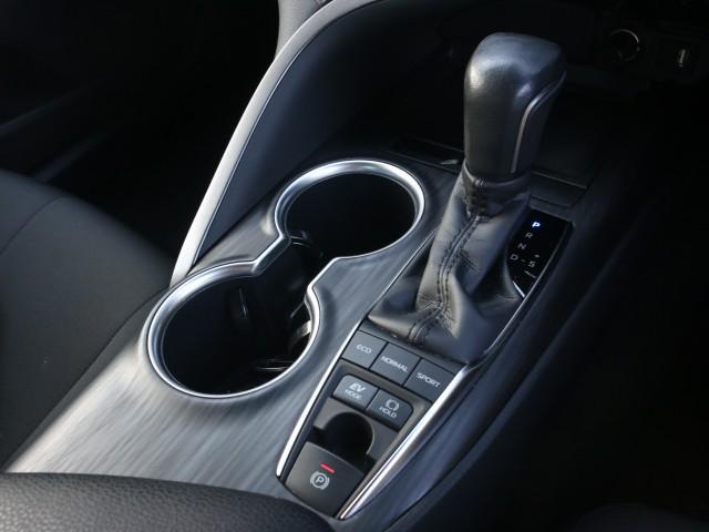 Toyota CAMRY 2021-04 7796296-15