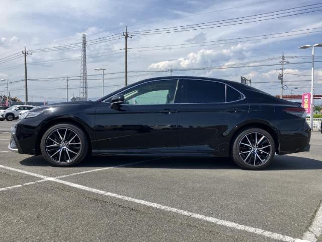 Toyota CAMRY 2023-08 7796909-1