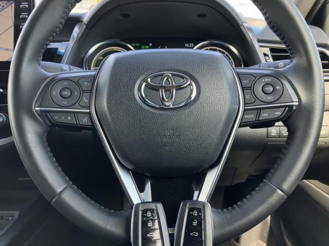 Toyota CAMRY 2023-08 7796909-14