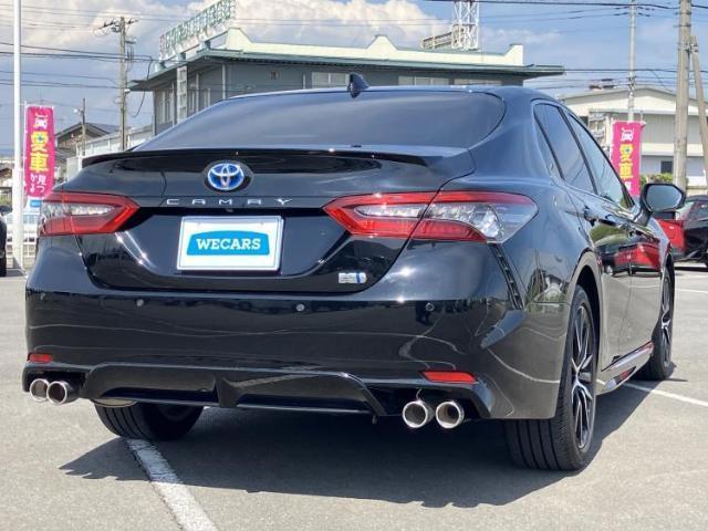 Toyota CAMRY 2023-08 7796909-2