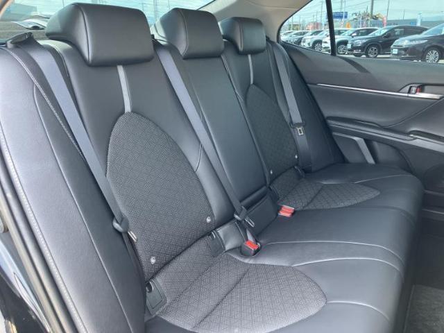 Toyota CAMRY 2023-08 7796909-4