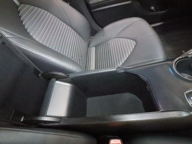 Toyota CAMRY 2020-07 7797607-17