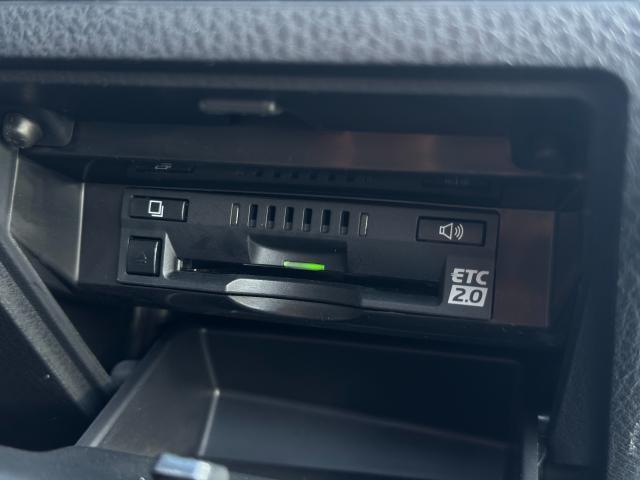 Toyota CAMRY 2017-08 7798341-12