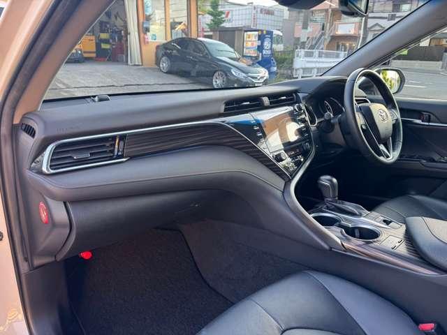 Toyota CAMRY 2017-08 7798341-5