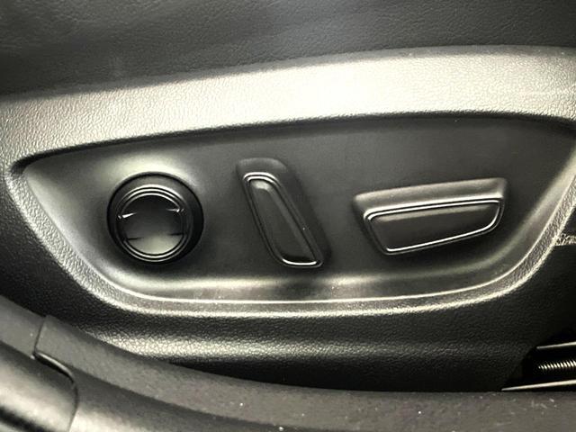 Toyota CAMRY 2019-12 7799203-8