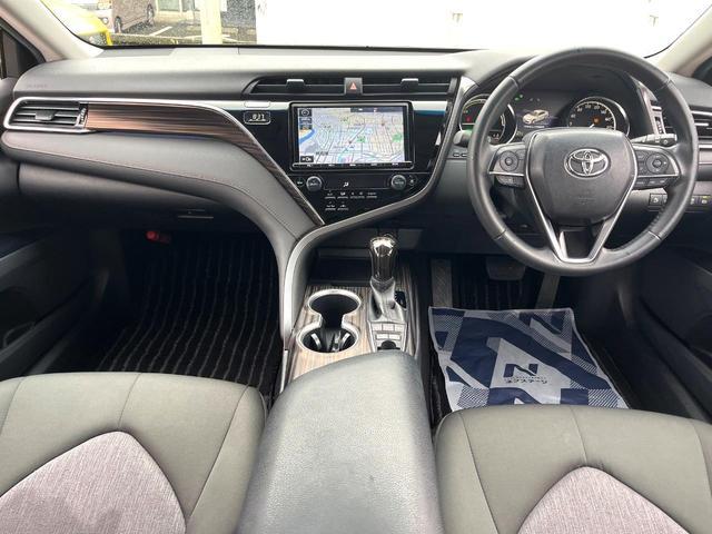 Toyota CAMRY 2017-07 7799308-1