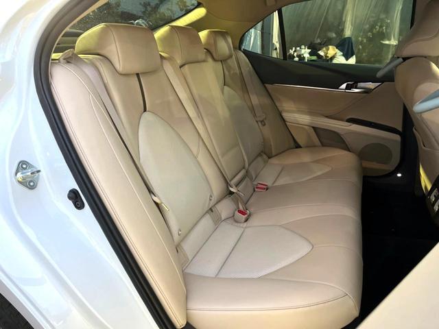 Toyota CAMRY 2018-03 7799539-11