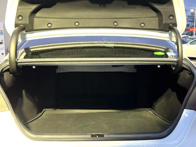 Toyota CAMRY 2018-03 7799539-12