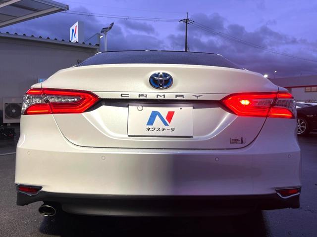 Toyota CAMRY 2018-03 7799539-17