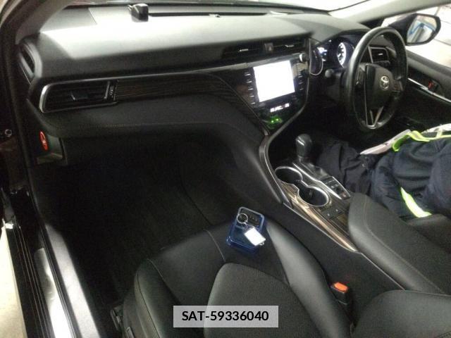 Toyota CAMRY 2019-08 7801423-2