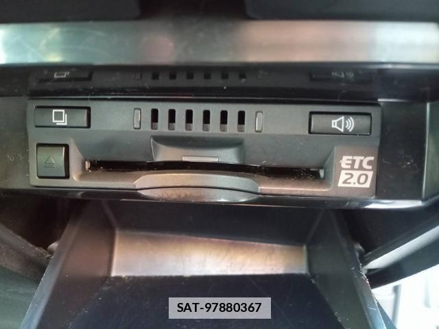 Toyota CAMRY 2017-12 7803850-13